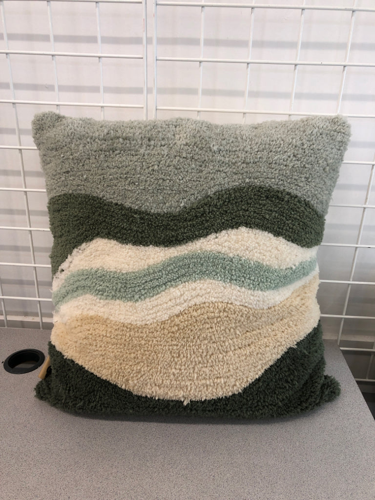 UGG GREEN/TAN FABRIC PILLOW.