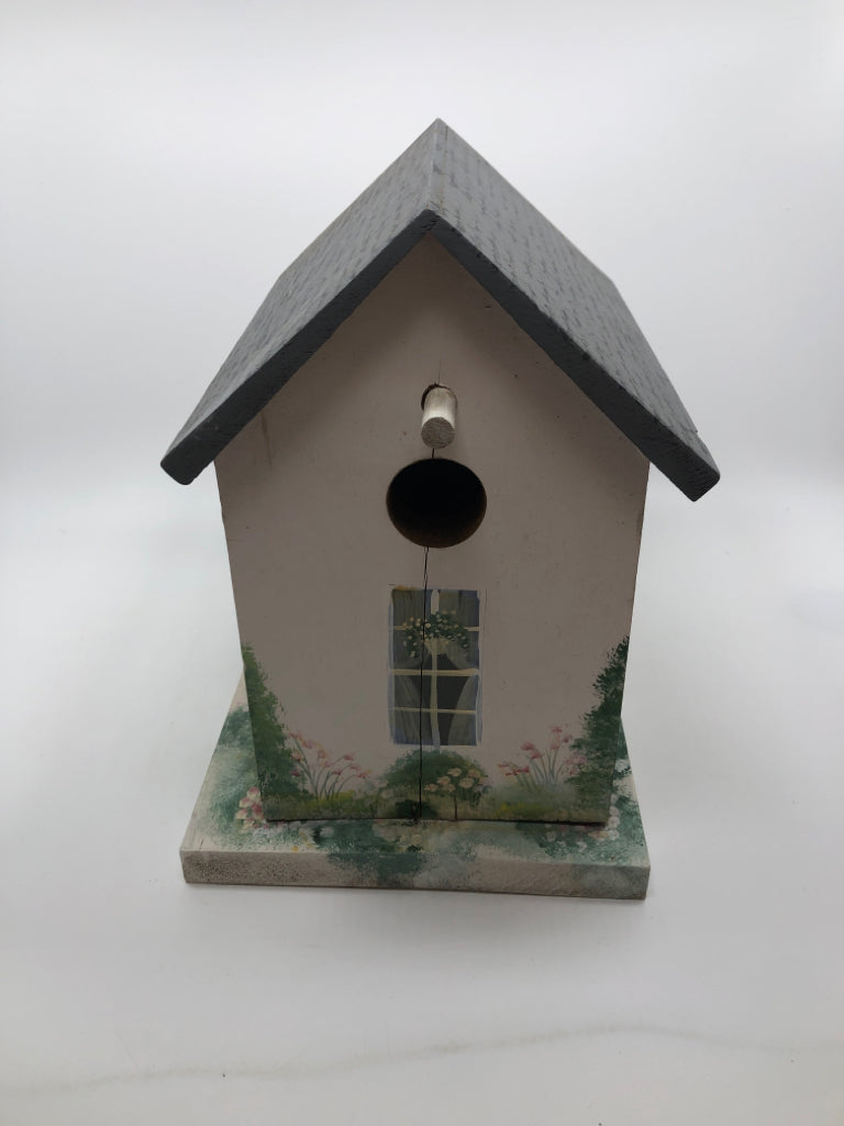 PAINTED BIRDHOUSE.