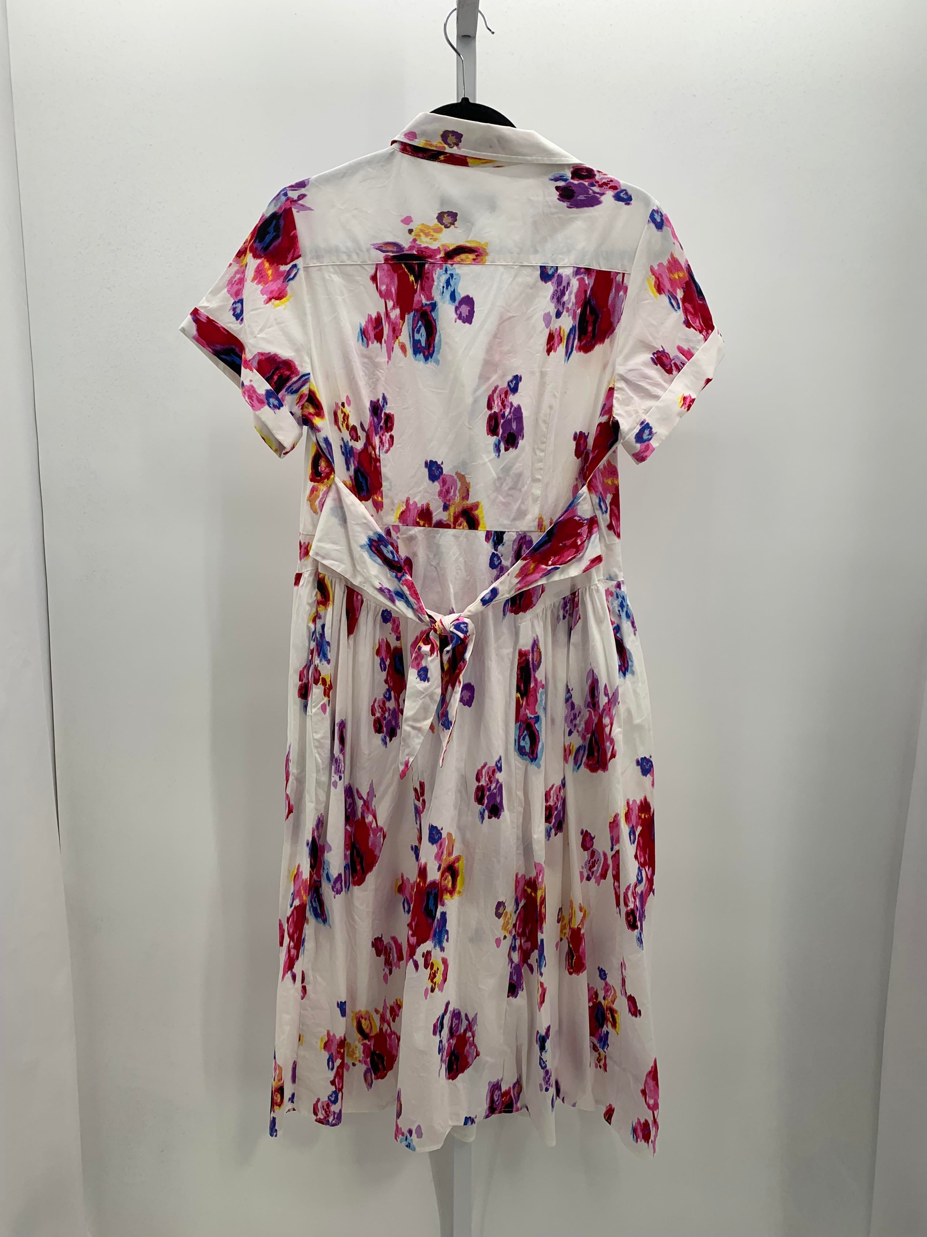 Size Large Misses Short Sleeve Dress