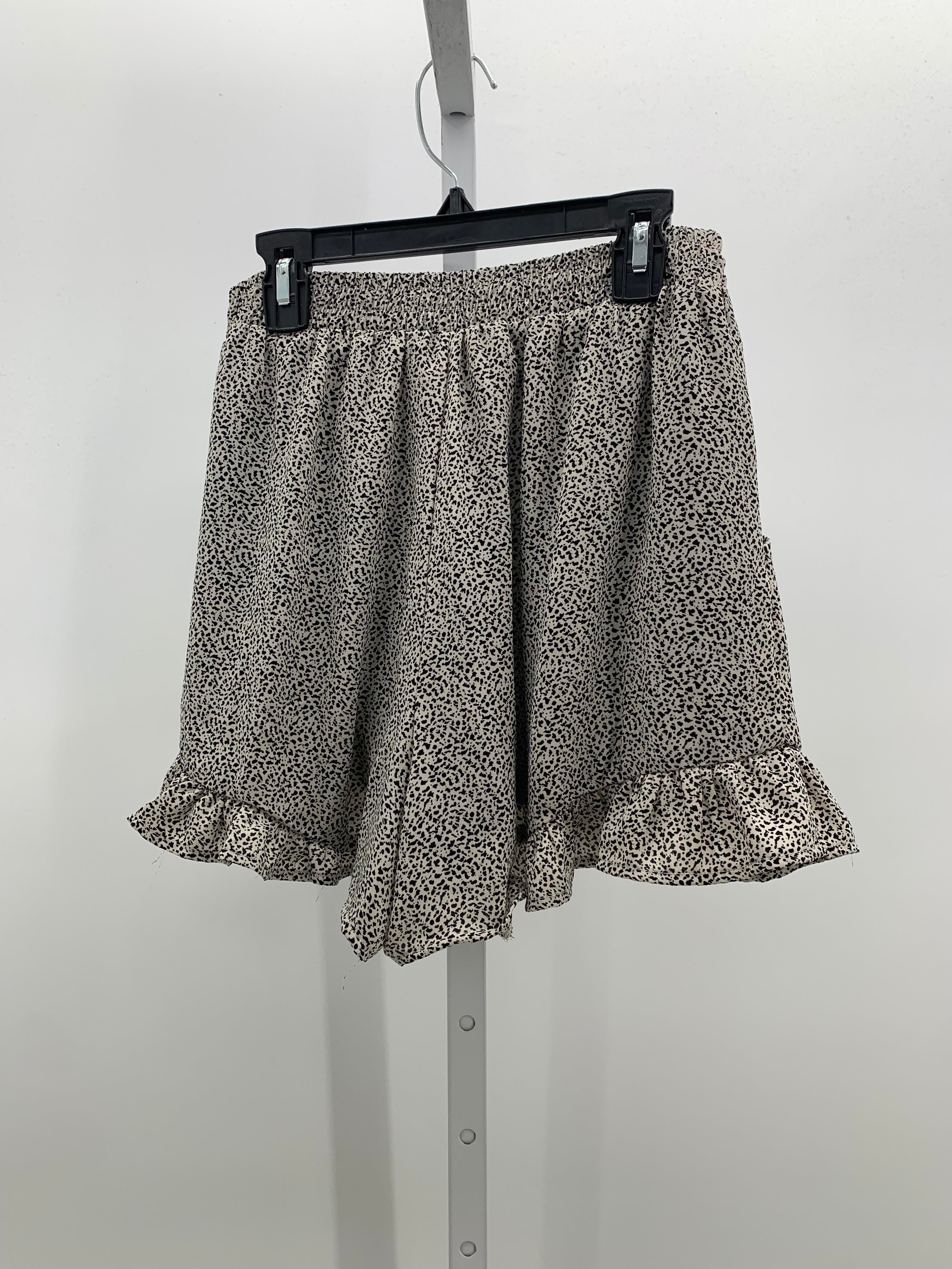 Size Medium Juniors Shorts