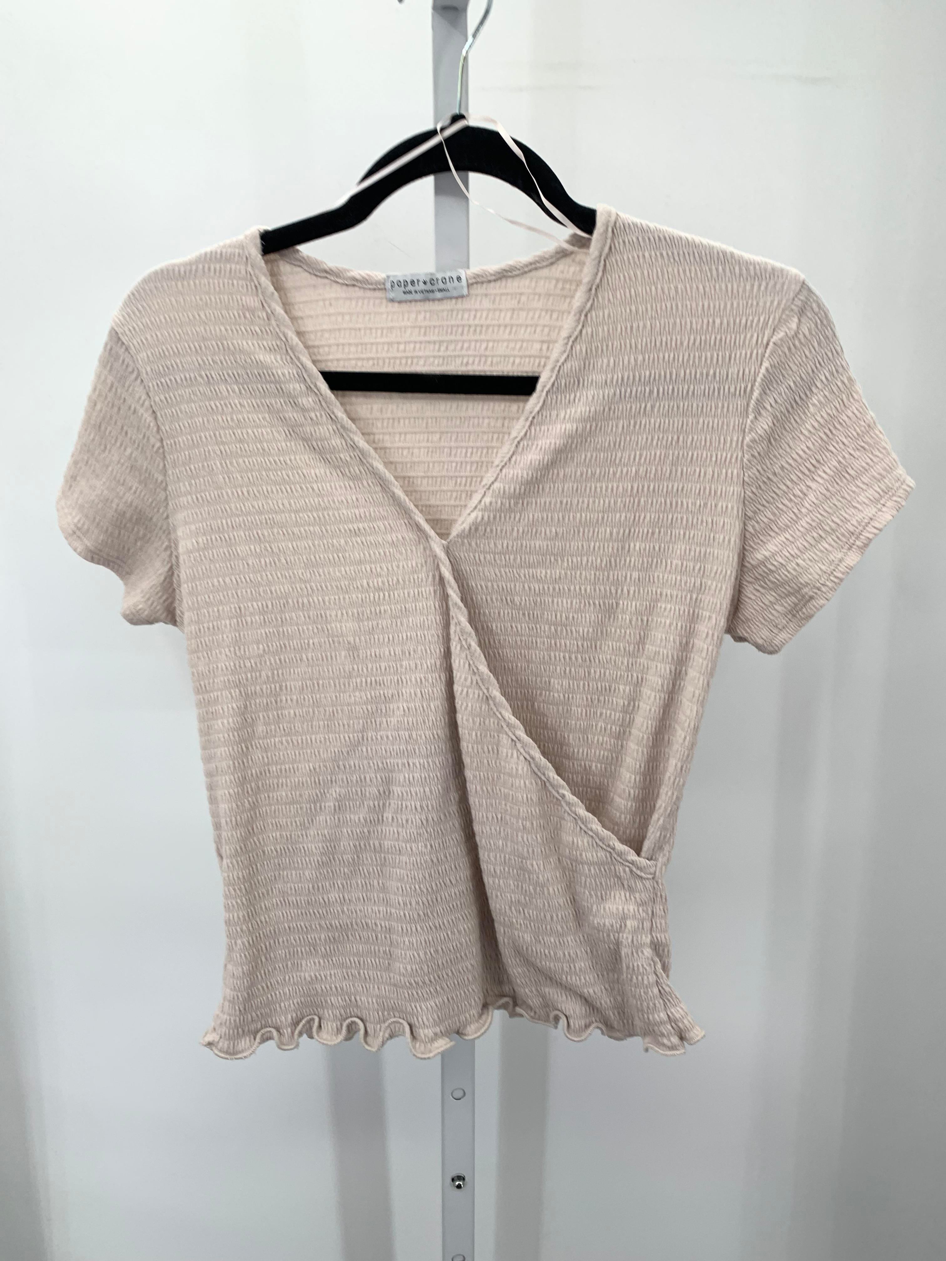 Paper Crane Size Small Juniors Short Sleeve Shirt