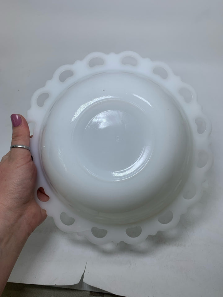 MILK GLASS BOWL W/ LACE EDGE.