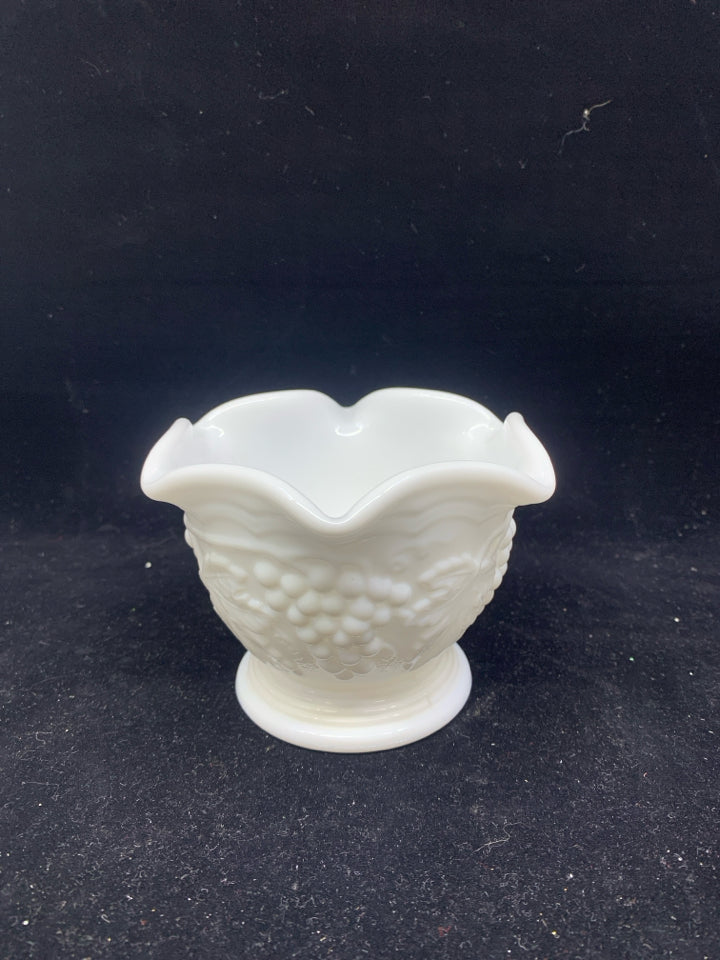 VTG WHITE EMBOSSED CANDY DISH.