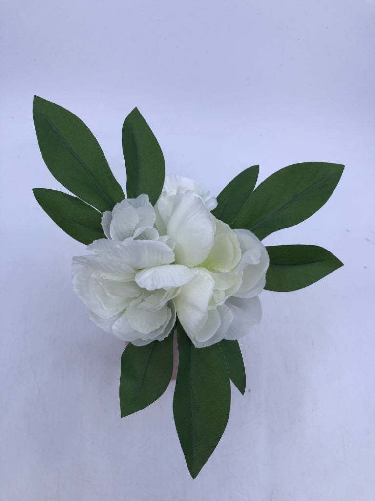 CYLINDER PINK VASE W/ FAUX WHITE FLOWERS.