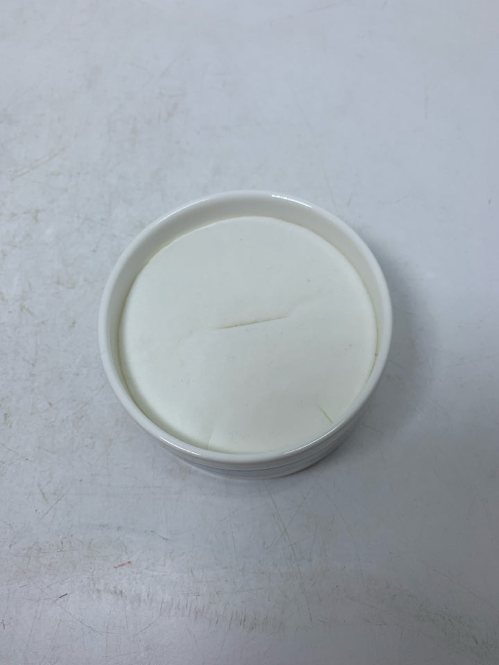 WEDGWOOD BONE CHINA VENICE ROUND RING HOLDER TRINKET BOX.