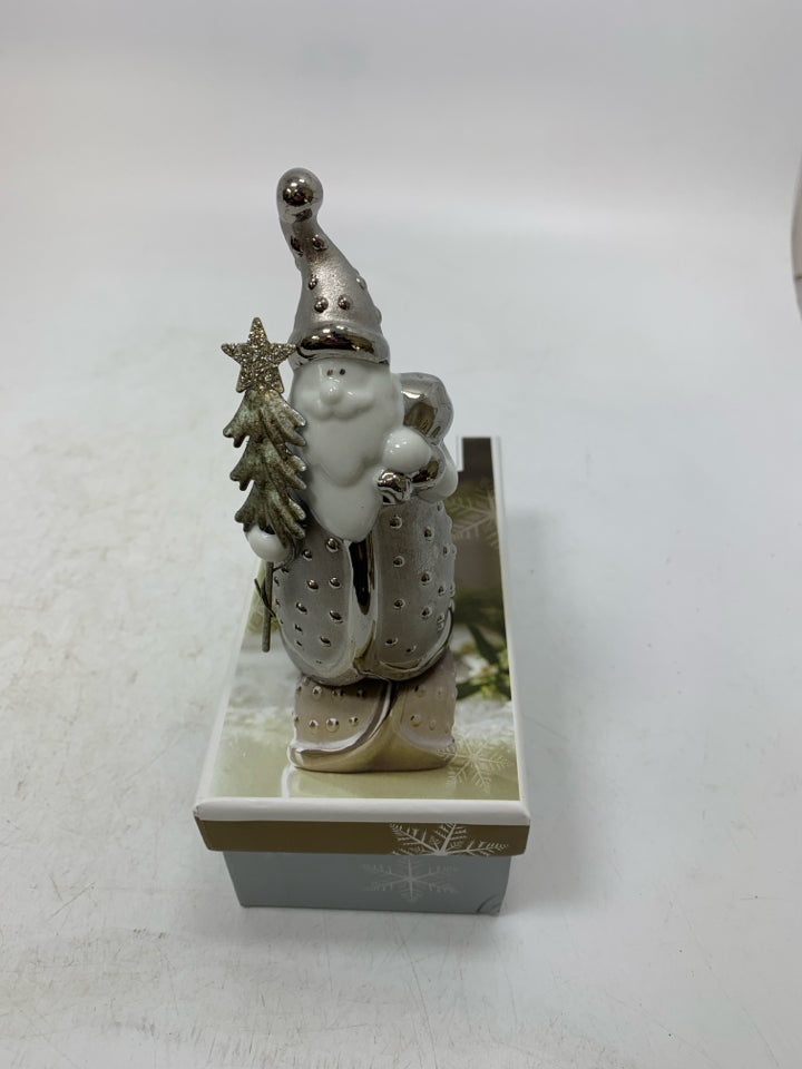 PIER 1 WHITE/SILVER SANTA IN BOX.