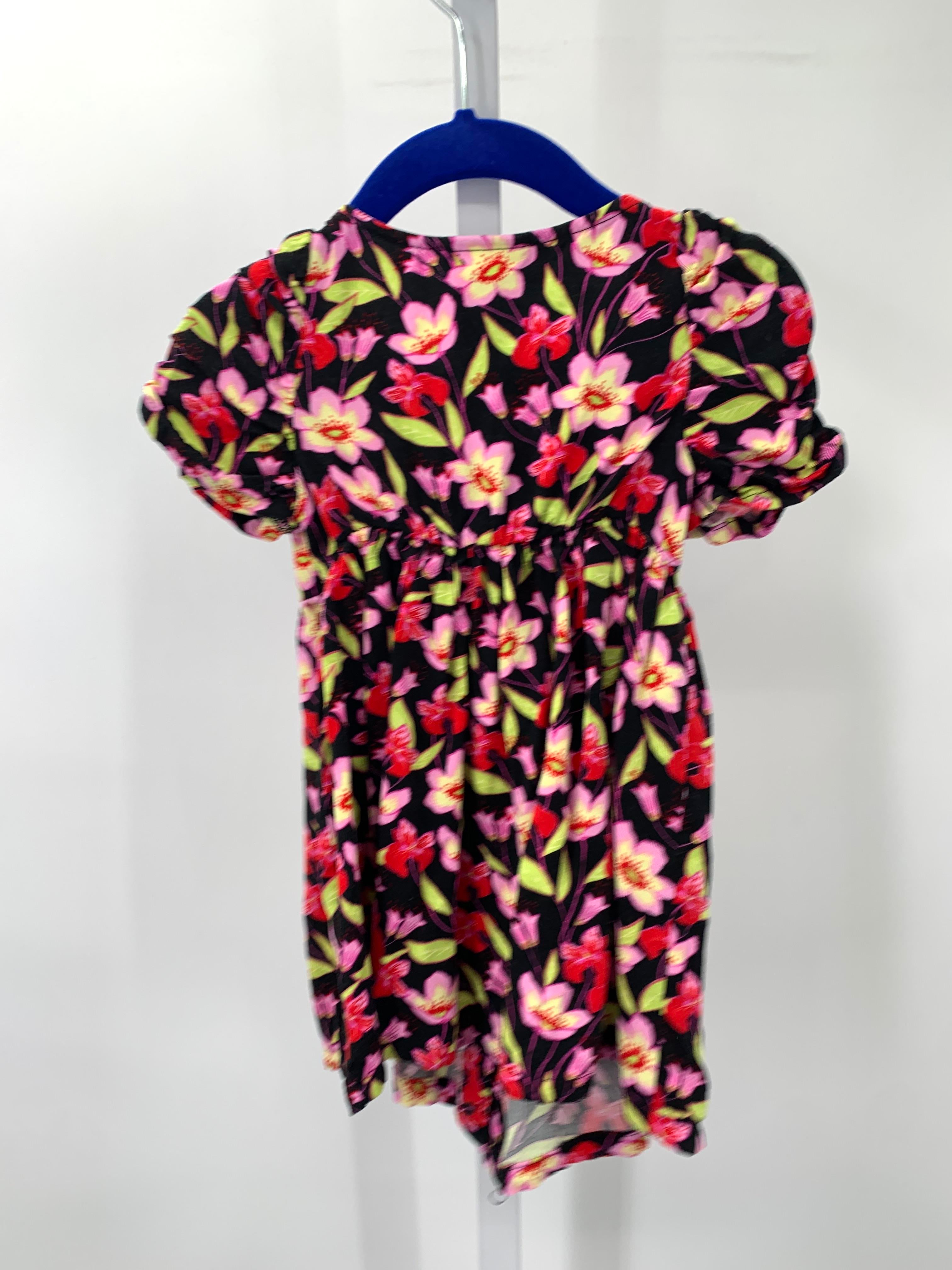 Vince Camuto Size 2T Girls Short Sleeve Dress