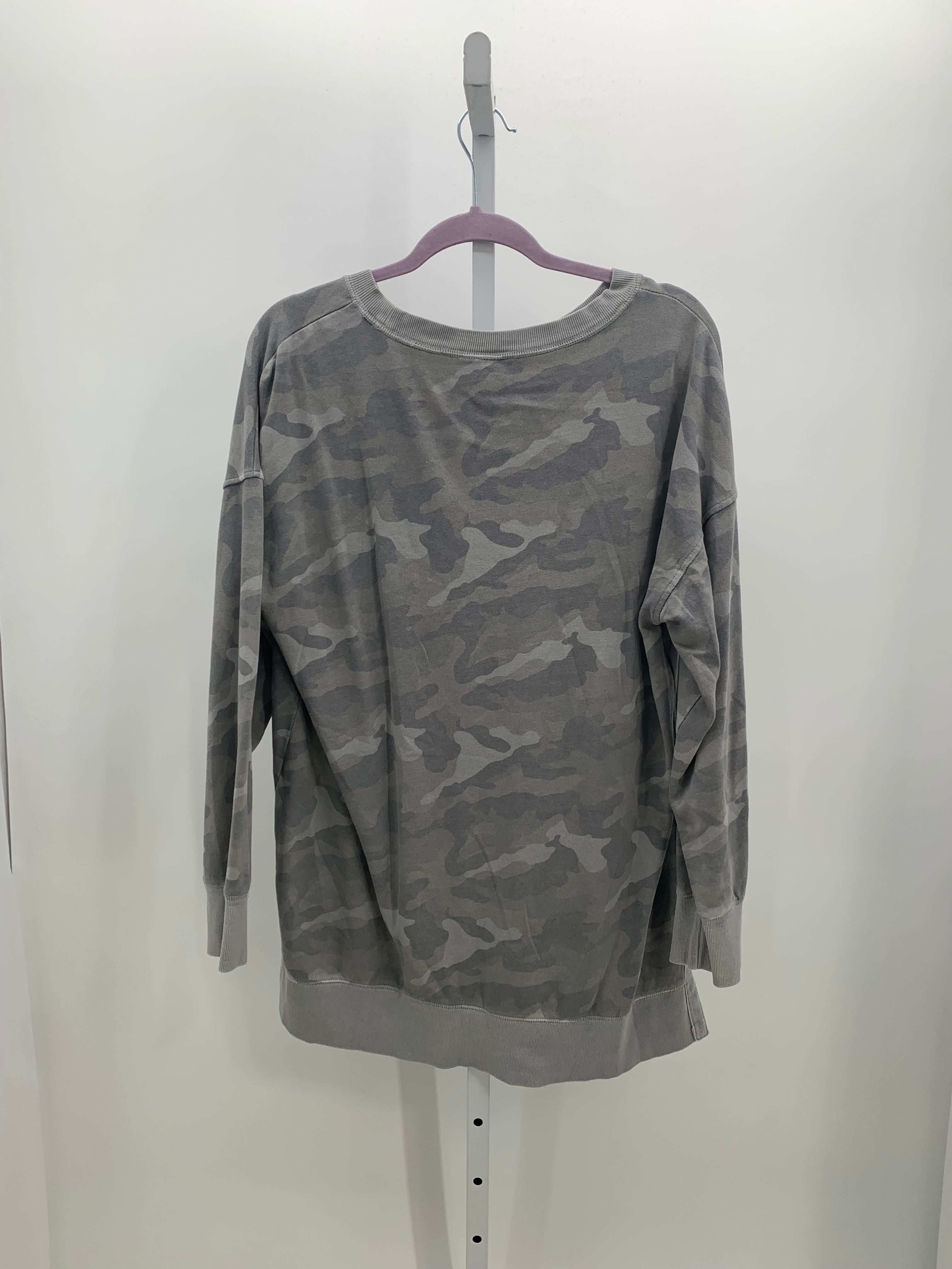 Old Navy Size Medium Misses Long Sleeve Shirt