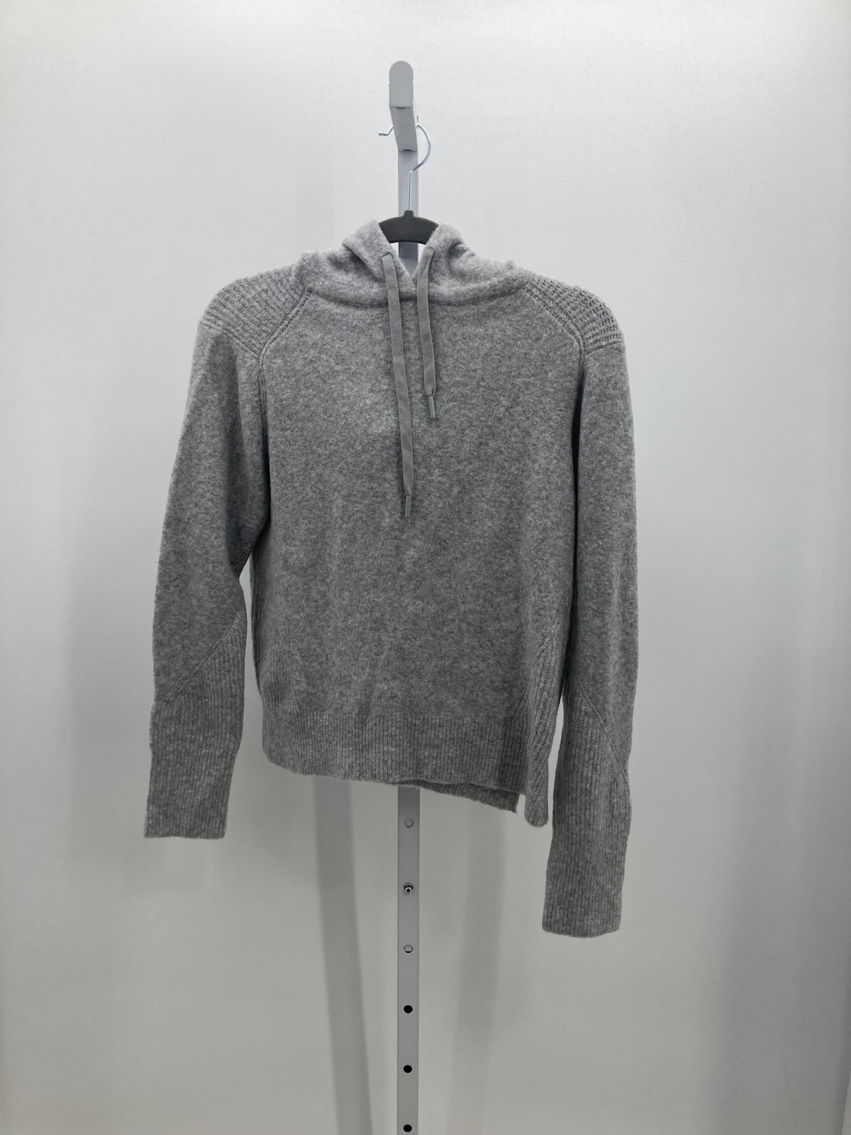 Time and Tru Size Small Misses Long Slv Sweater