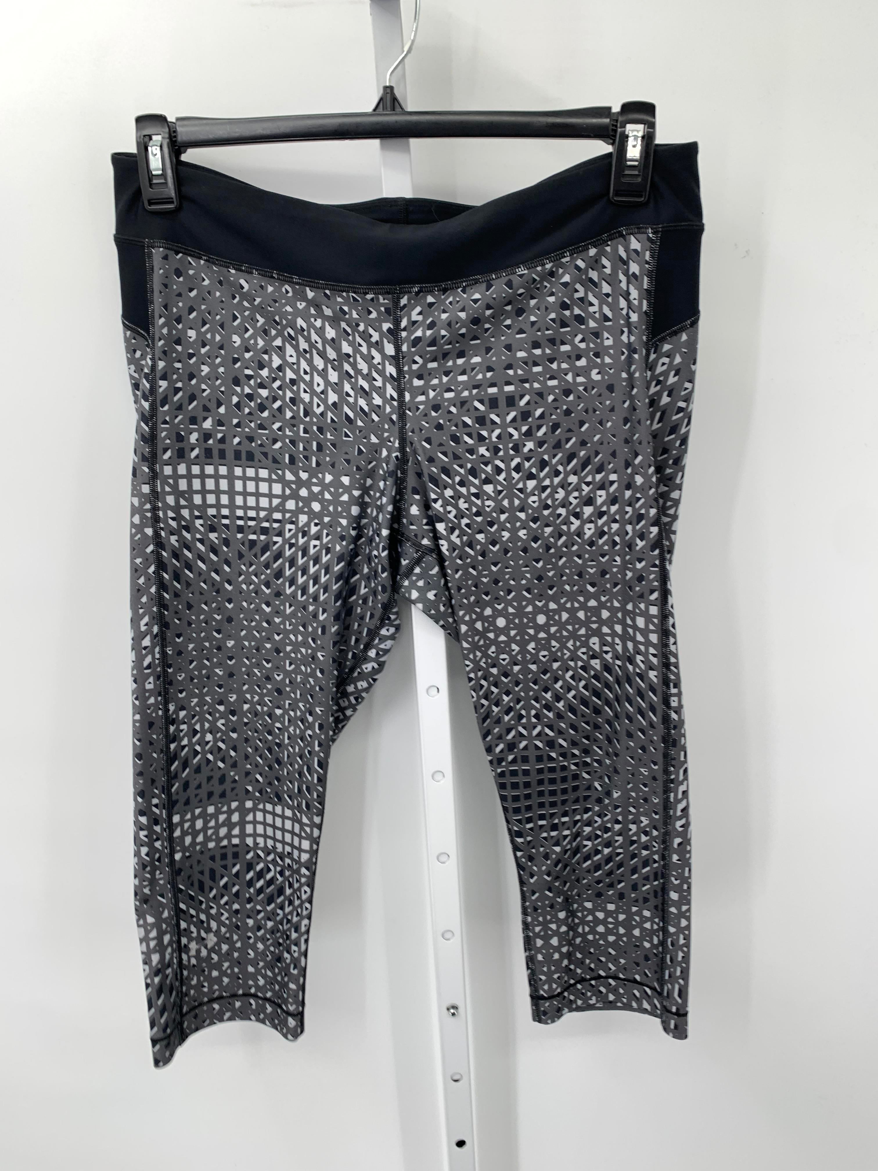 Under Armour Size Extra Large Misses Leggings