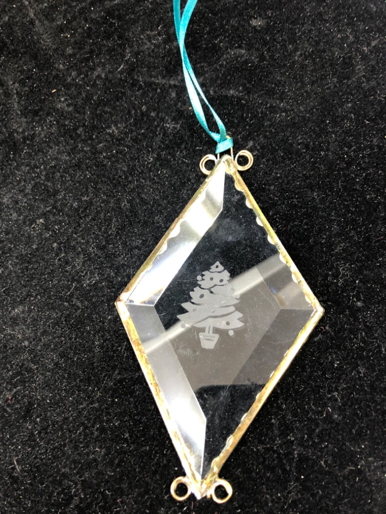GLASS PRISM ORNAMENT W/ ETCHED CHRISTMAS TREE.