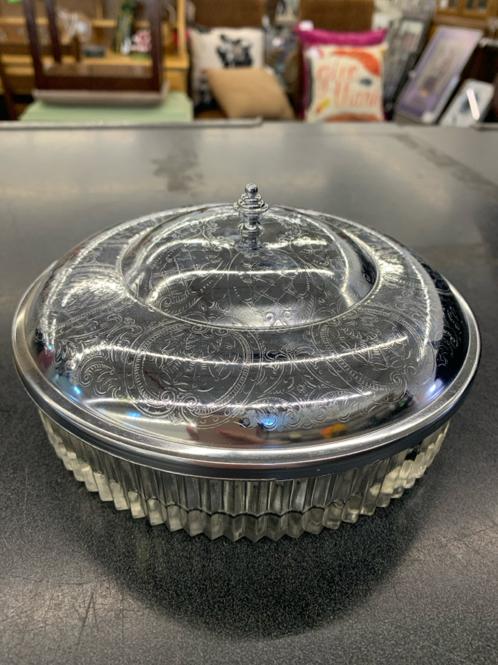 VTG DIVIDED ETCHED GLASS DISH W/SILVER LID.