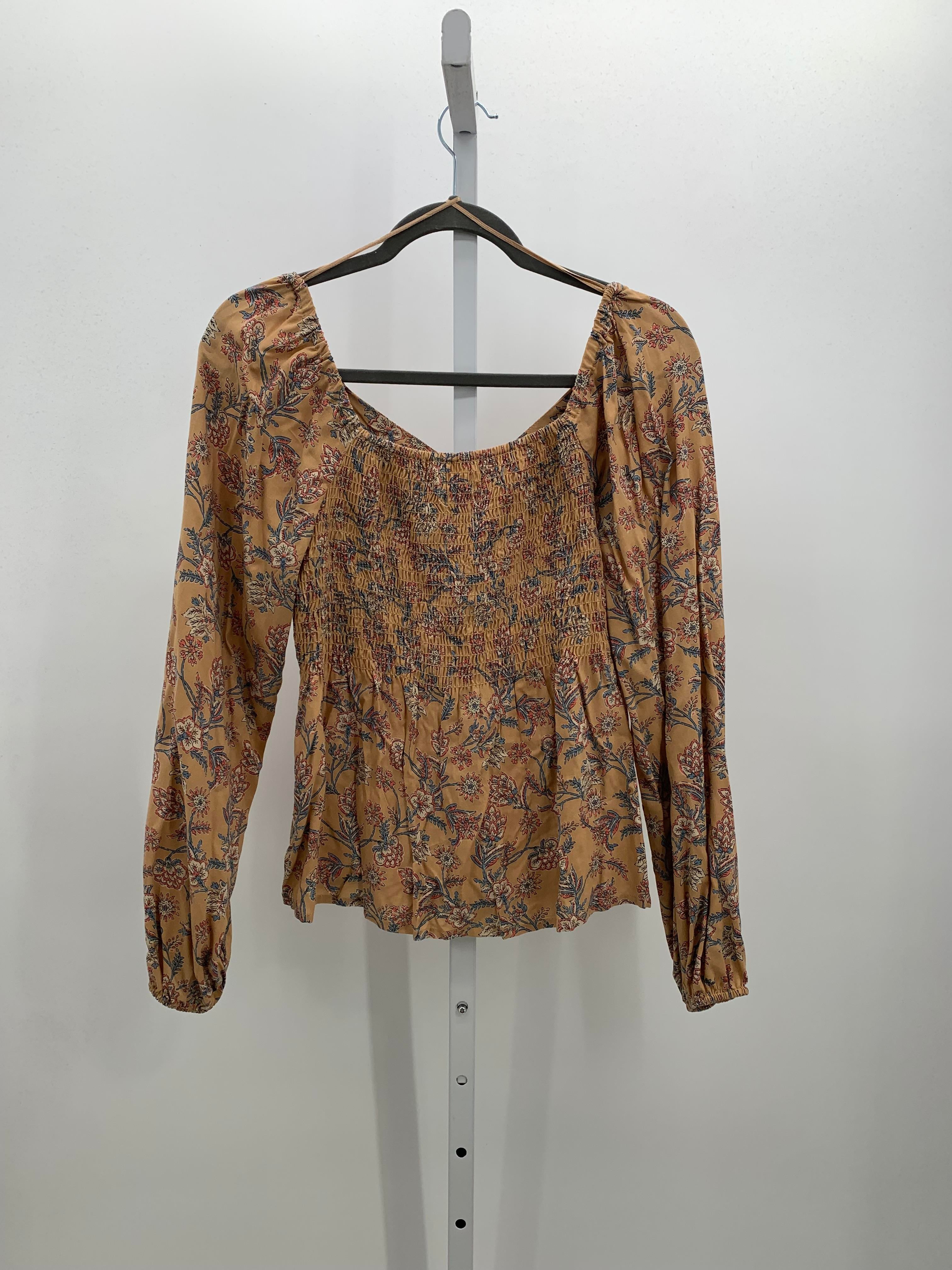 Japna Size Medium Misses Long Sleeve Shirt