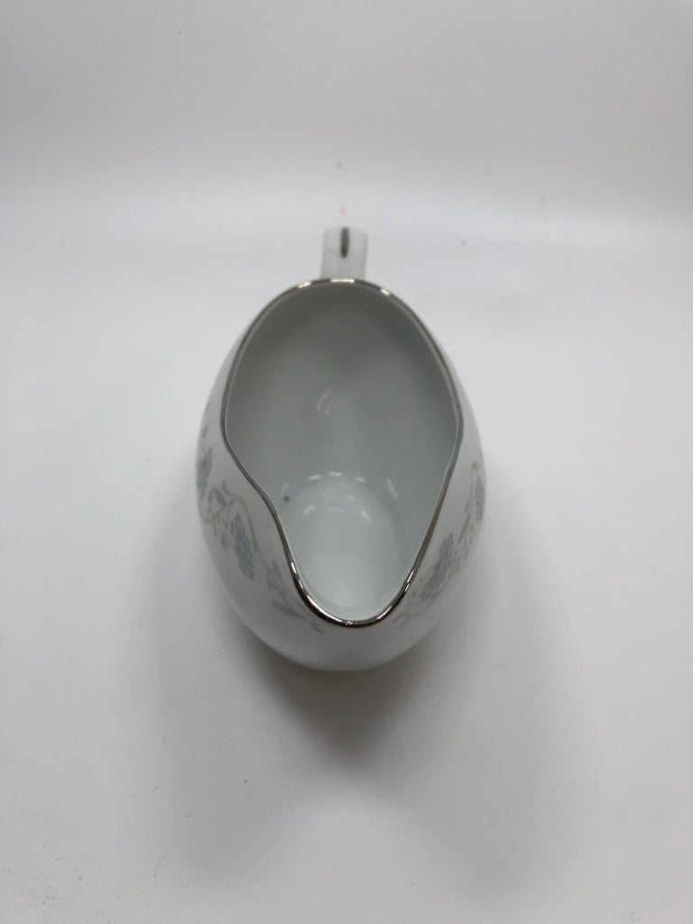 GRAVY BOAT - ENGLISH GARDEN.