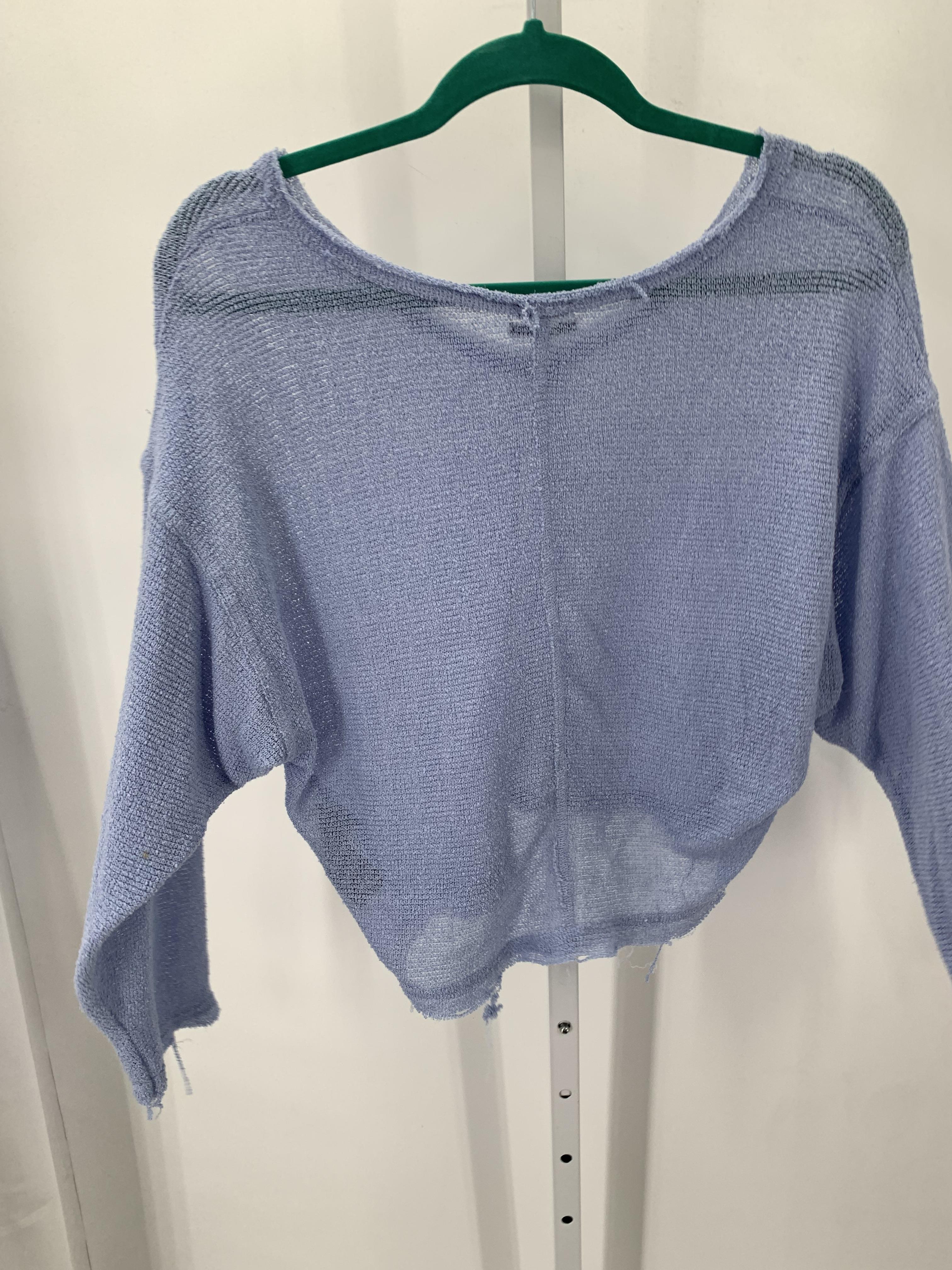 Size X Small Juniors Long Sleeve Sweater