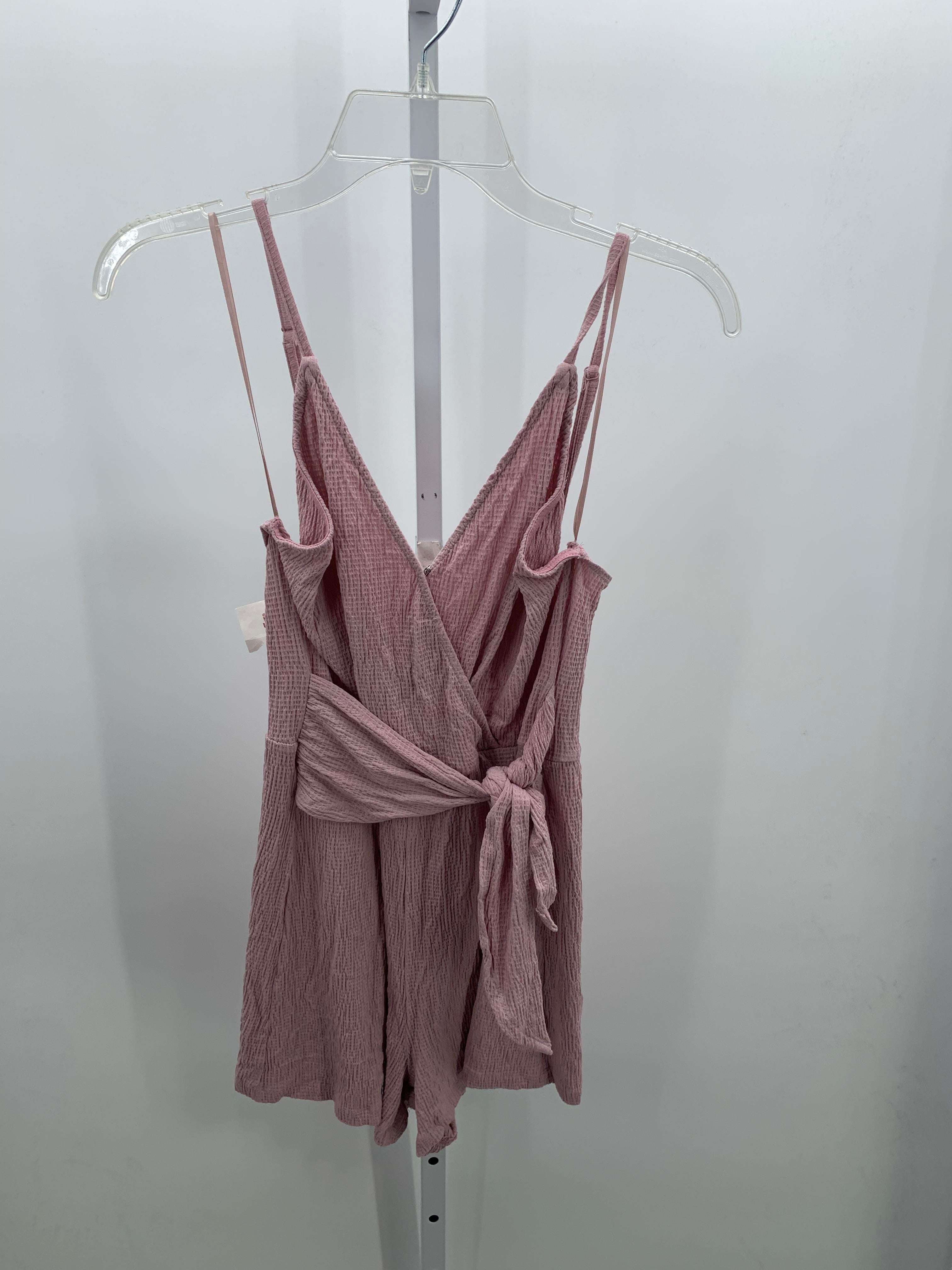 Love Tree Size Medium Juniors Romper
