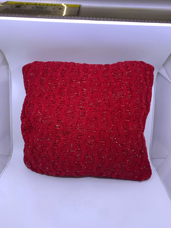 RED KNIT PILLOW W GREY SPECKLES.