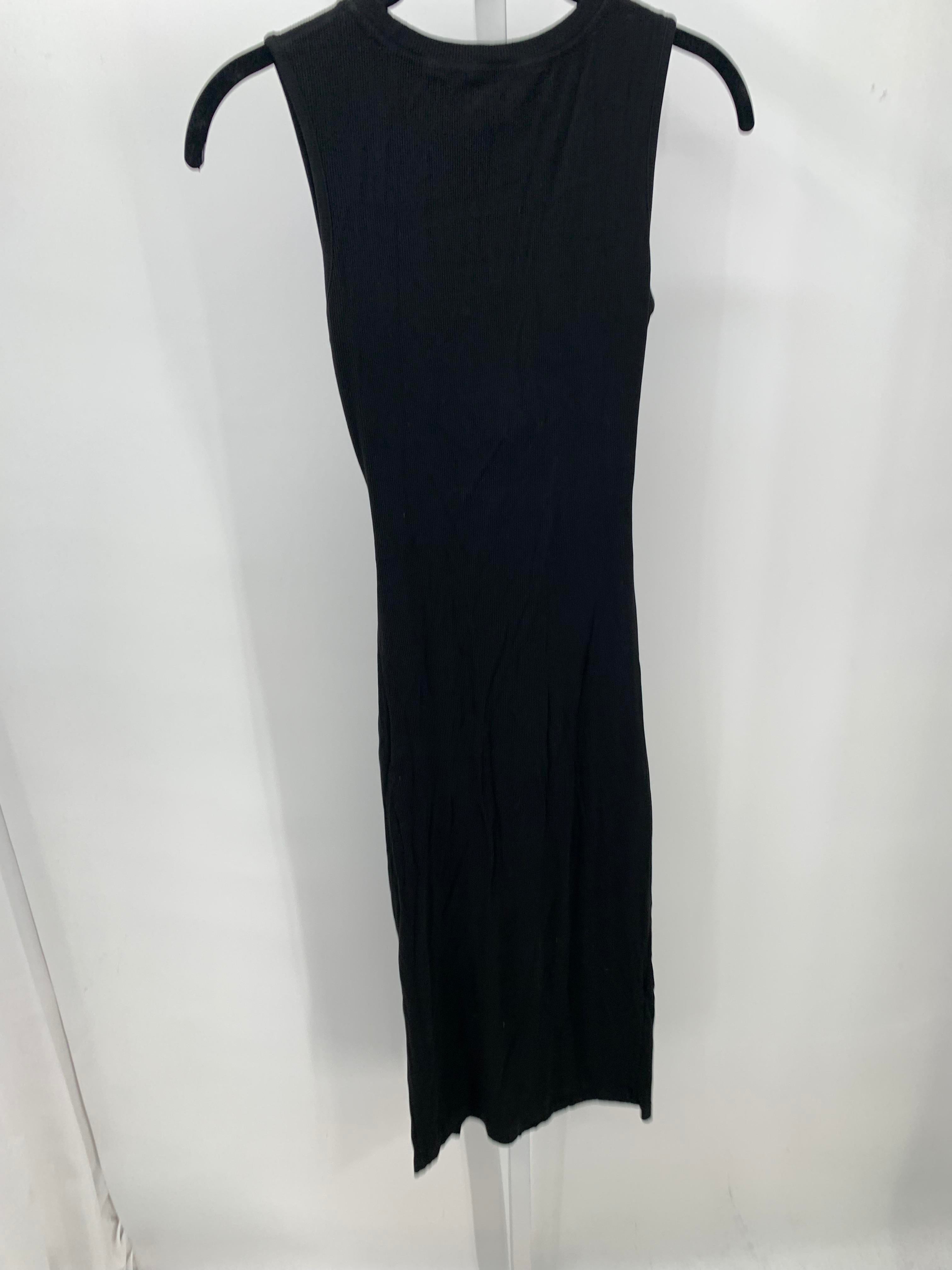 Size Small Juniors Sleeveless Dress