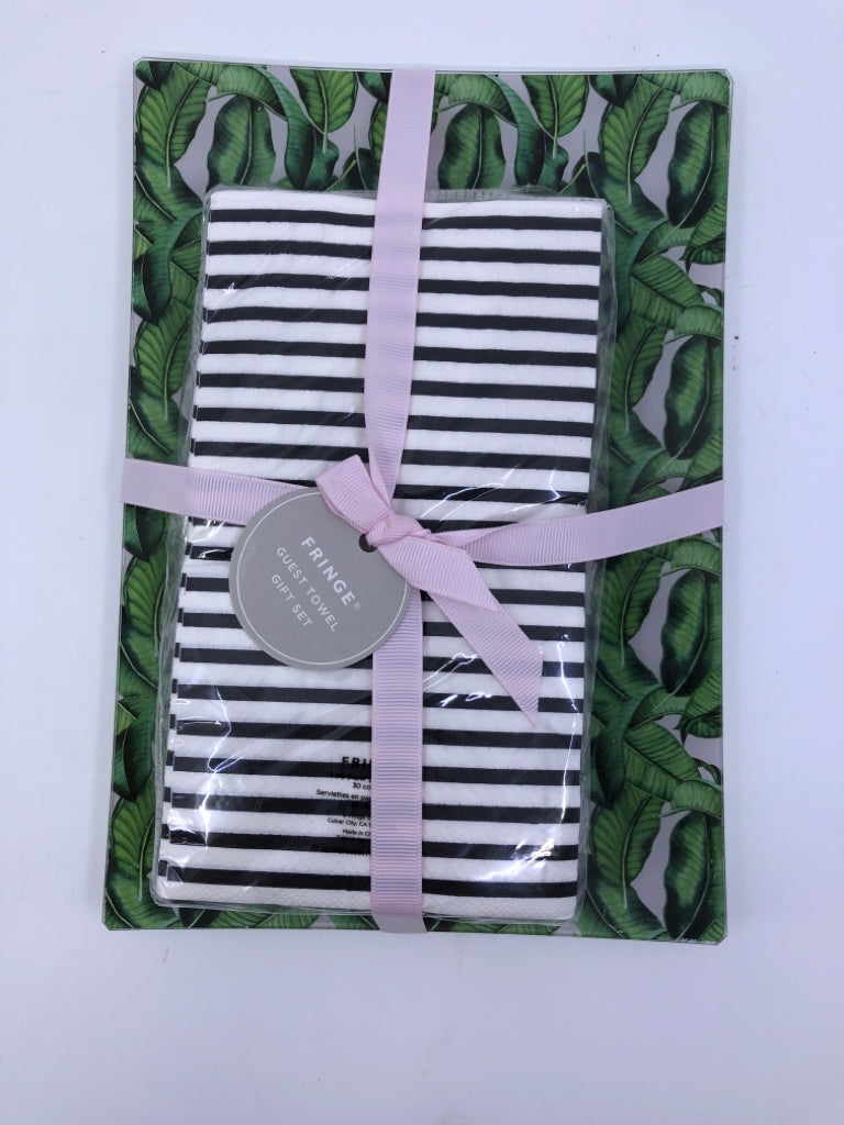 NIP GUEST TOWEL GIFT SET W/TRAY.