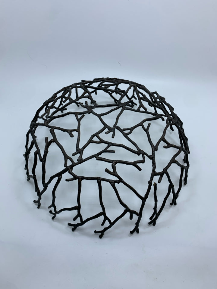 METAL BRANCH FRUIT BOWL.