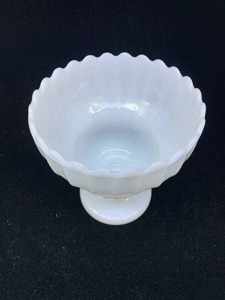 VTG MILK GLASS PEDESTAL VASE.