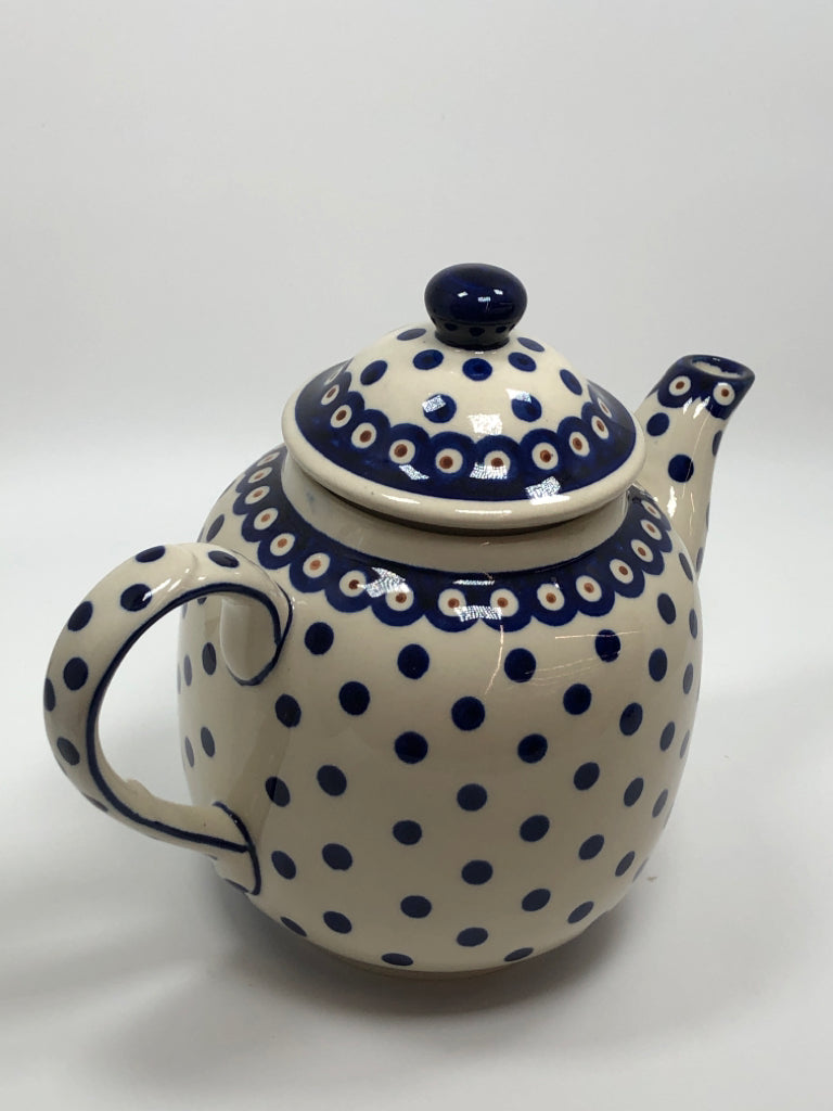 POLISH POTTERY TEAPOT W/LID.