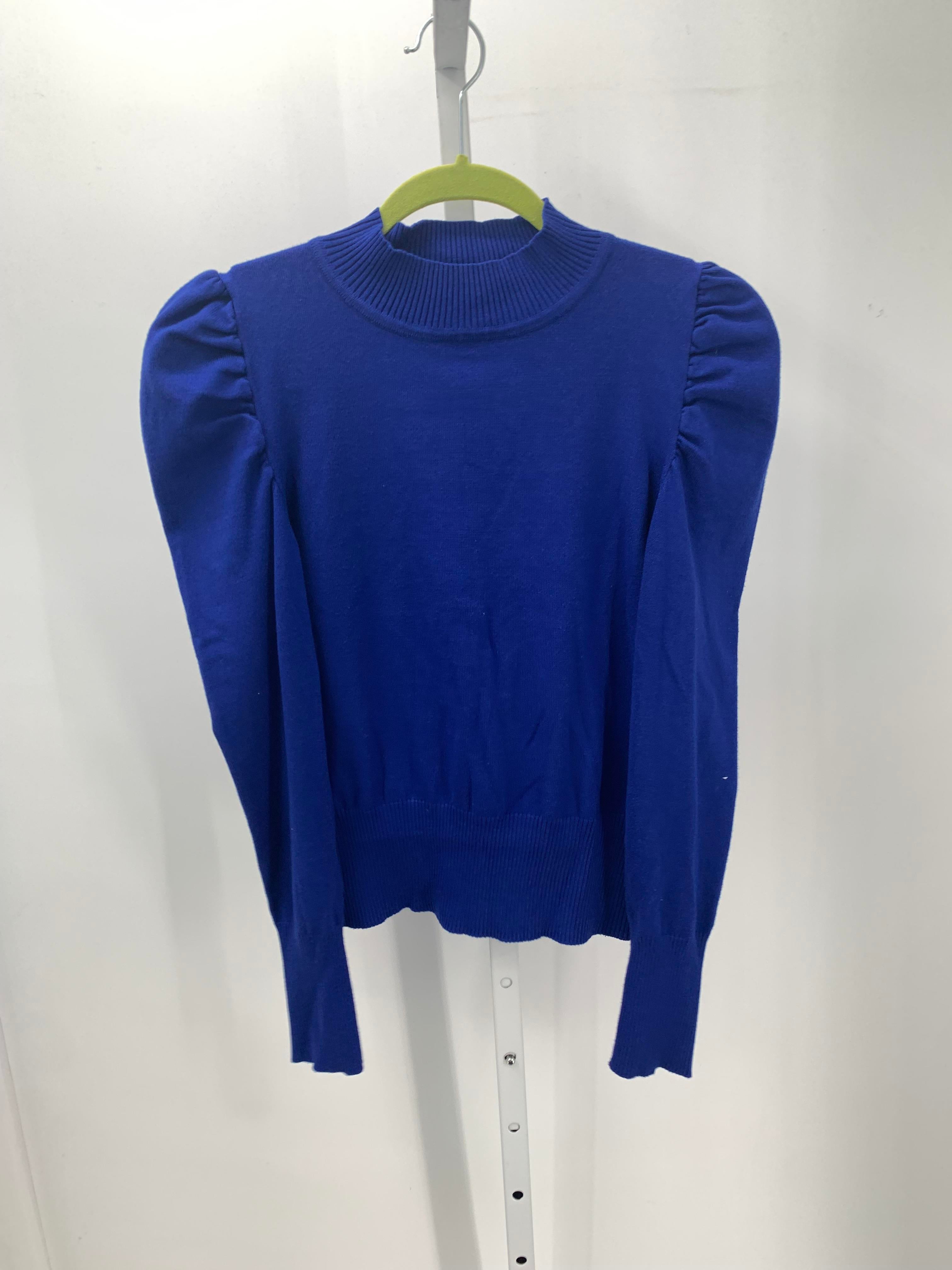 Size Large Juniors Long Sleeve Sweater