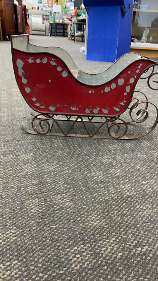 RED METAL SLEIGH.