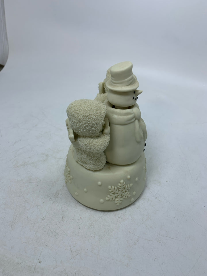 BABIES HIDING BEHIND SNOWMAN MUSIC BOX SNOWBABIES.