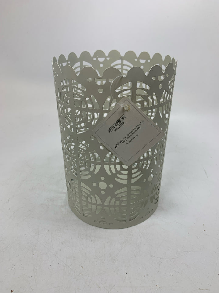PIECED METAL CANDLE HOLDER W/ SCALLOP EDGE NWT.