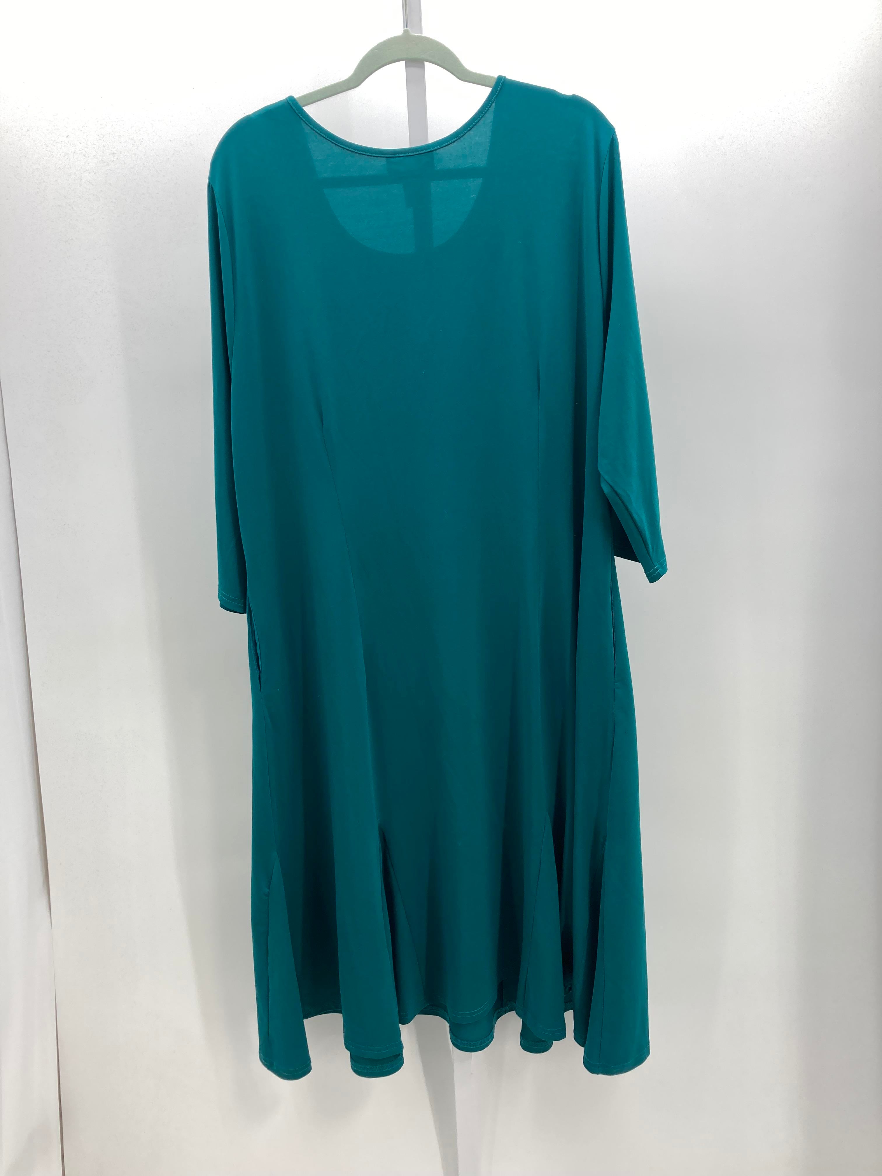 Size 1X Womens Long Sleeve Dress