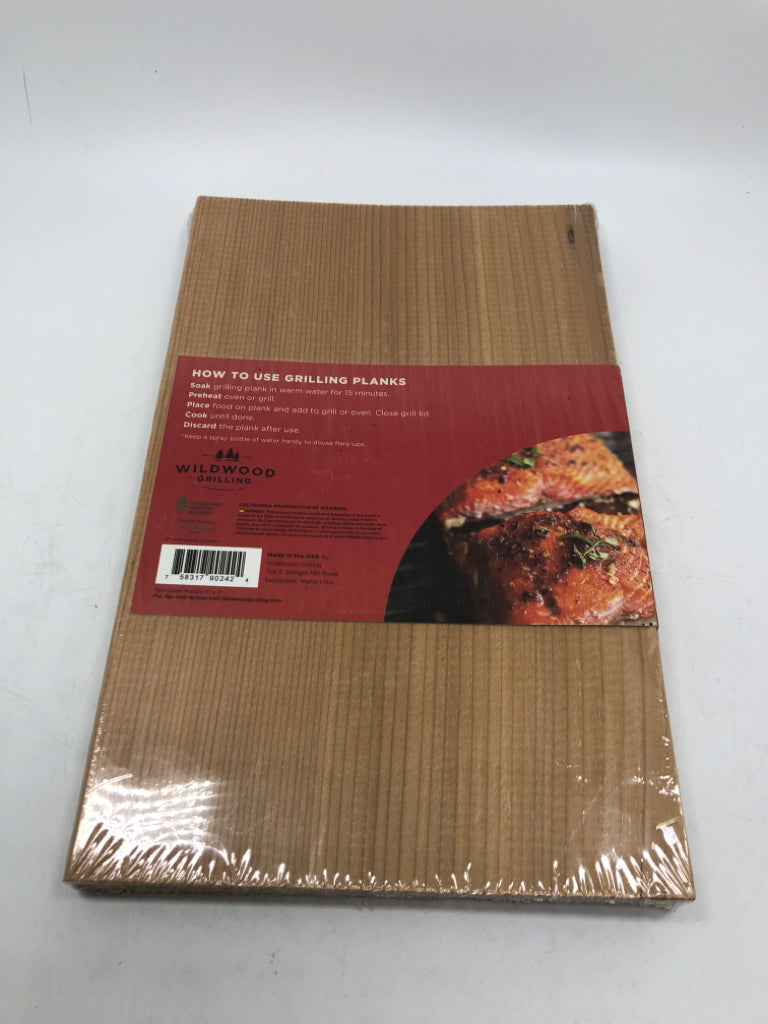 NIP HANNAFORD GRILL PLANKS.