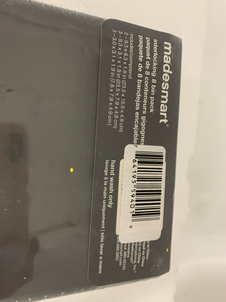 NIP BLACK PLASTIC INTERLOCKING 8 BIN PK.