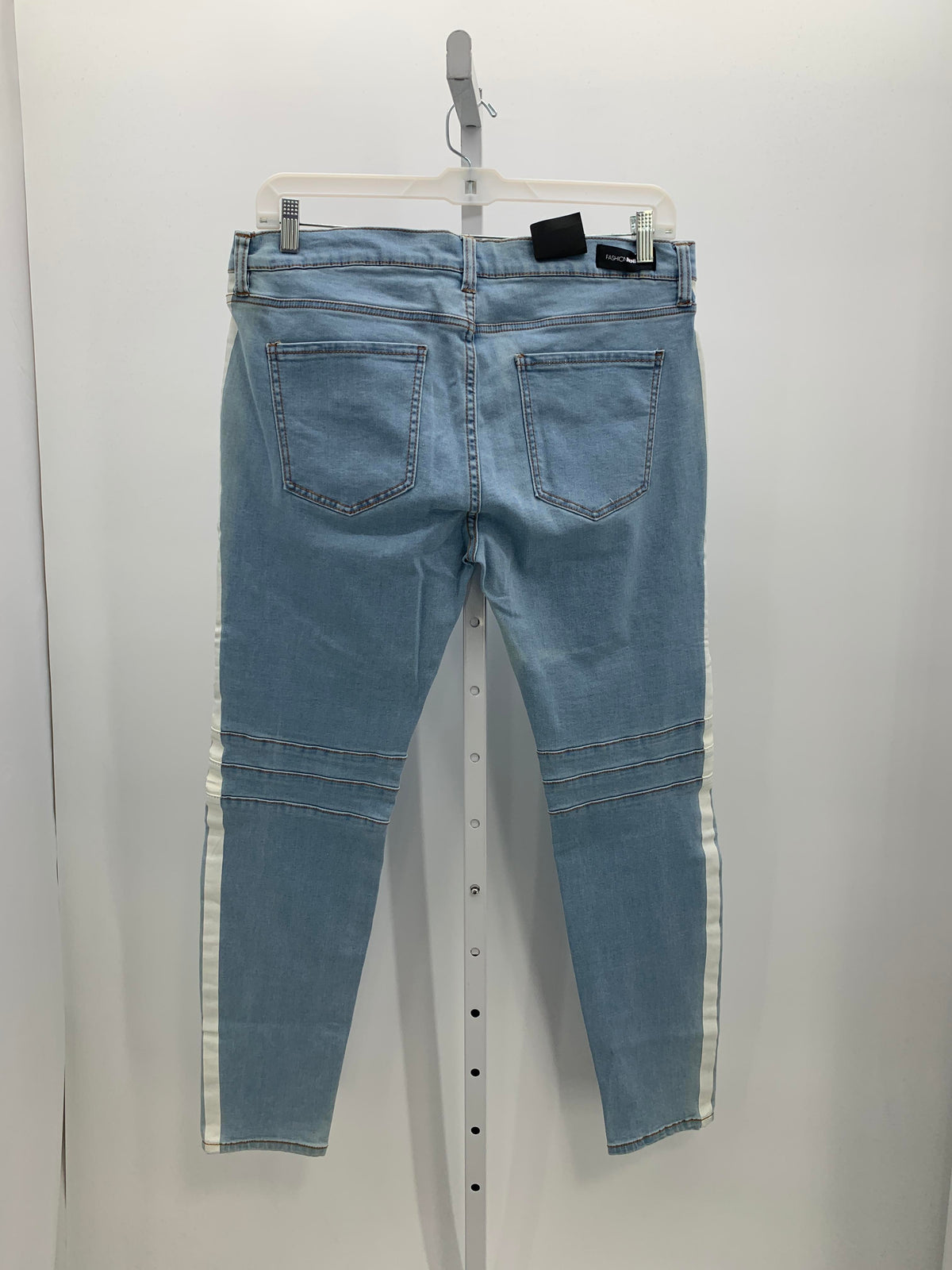 NEW SKINNY FIT.