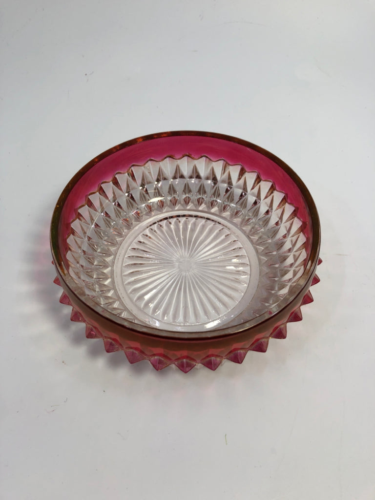 3PC VTG RUBY RED CHIP+DIP BOWLS W/DIP ATTACHMENT.