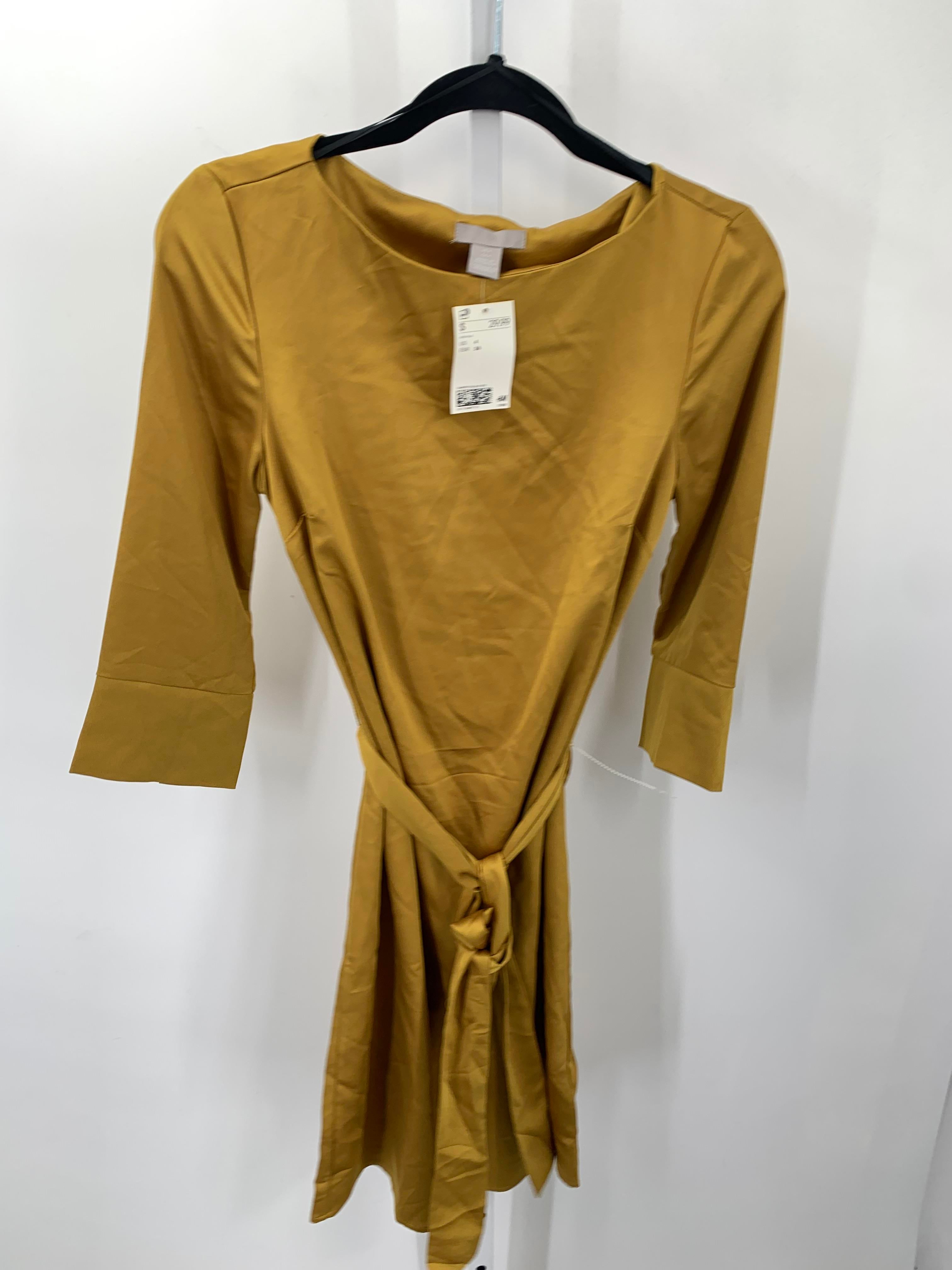 H&M Size 4 Misses Long Sleeve Dress