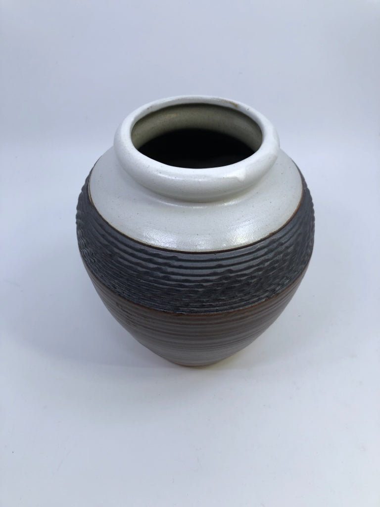 DARK BROWN BOTTOM W/ WHITE NECK CERAMIC VASE.