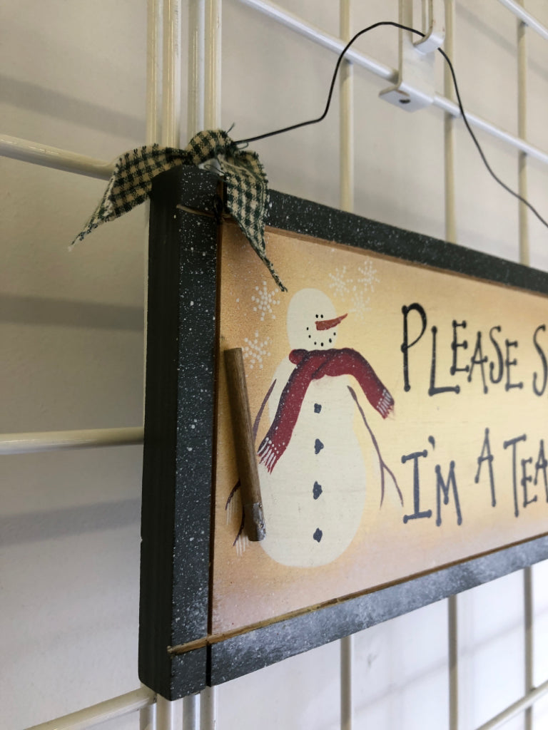 PLEASE SNOW WALL DECOR.