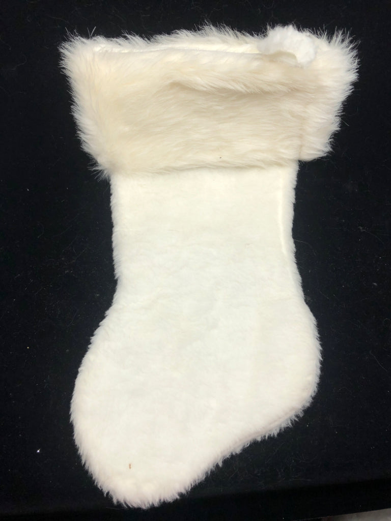 WHITE FAUX FUR STOCKING.