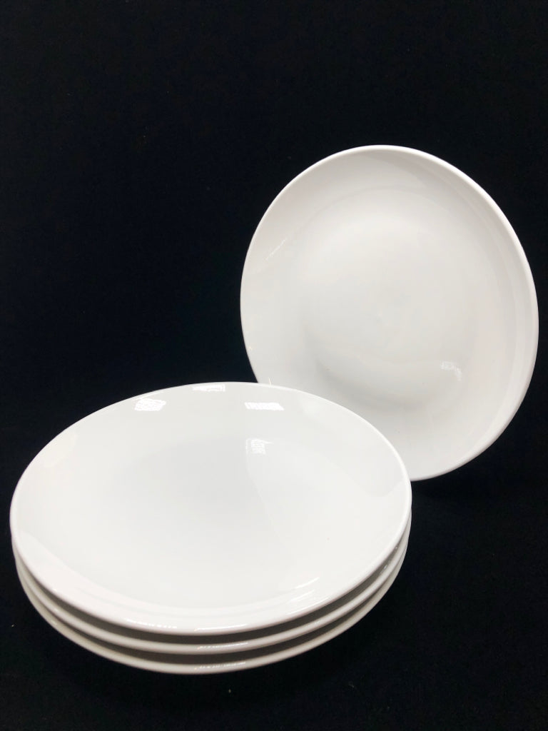 4 WHITE DINNER PLATES.