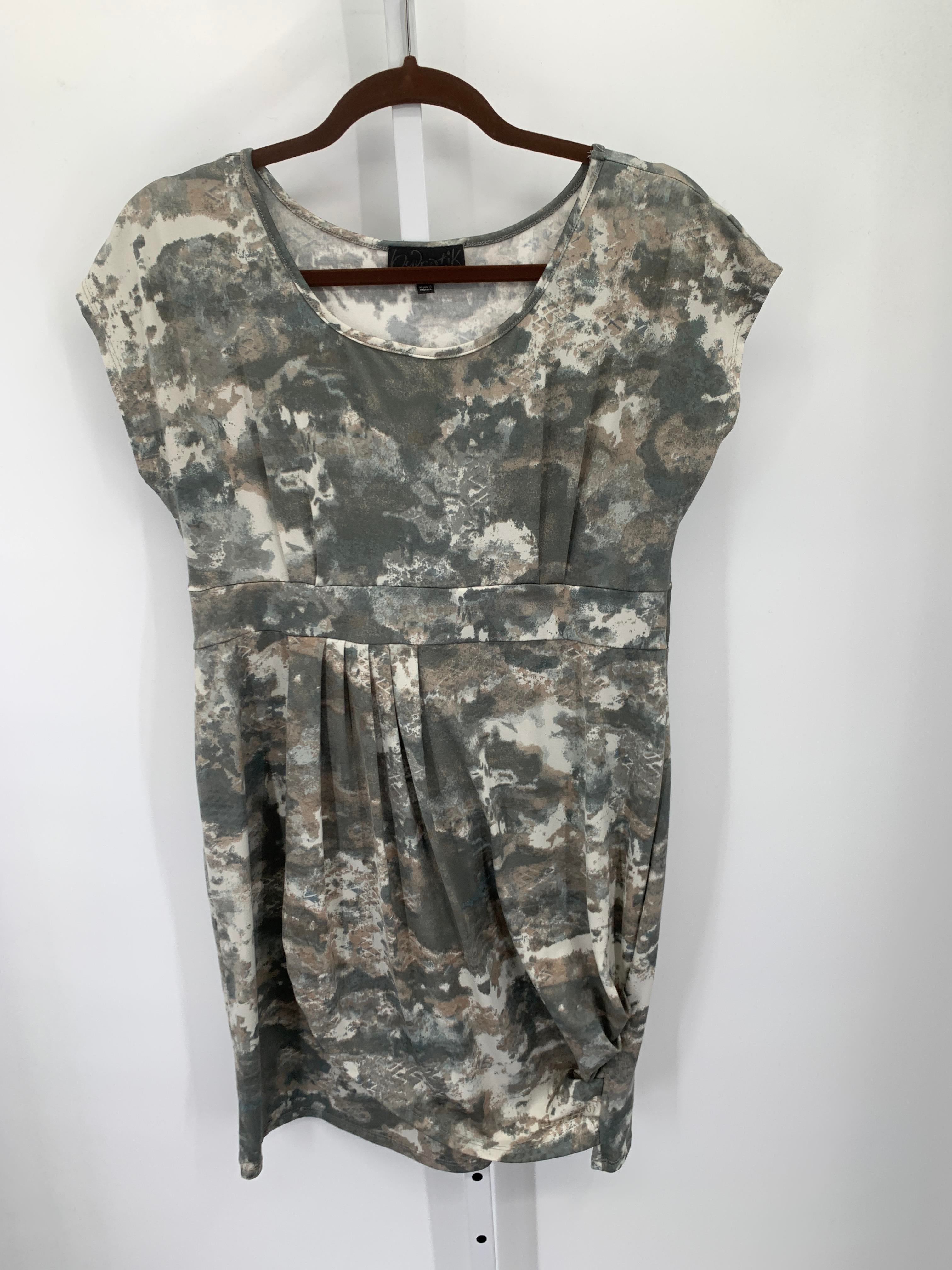 Size Extra Large Misses Short Sleeve Dress