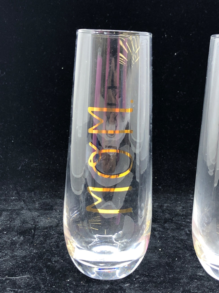 2 MOM AND DAD RAE DUNN GLASSES.