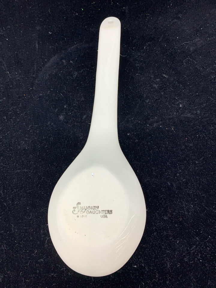 CERAMIC SNOWMAN SPOON REST.