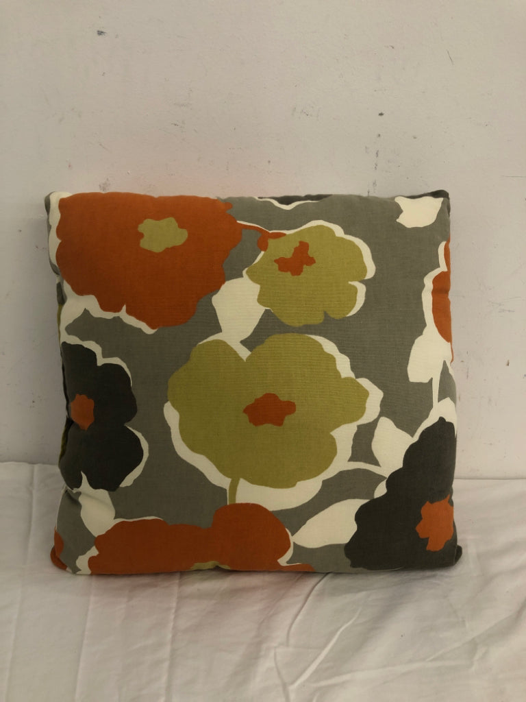 GREY AND ORANGE SQUARE PILLOW.