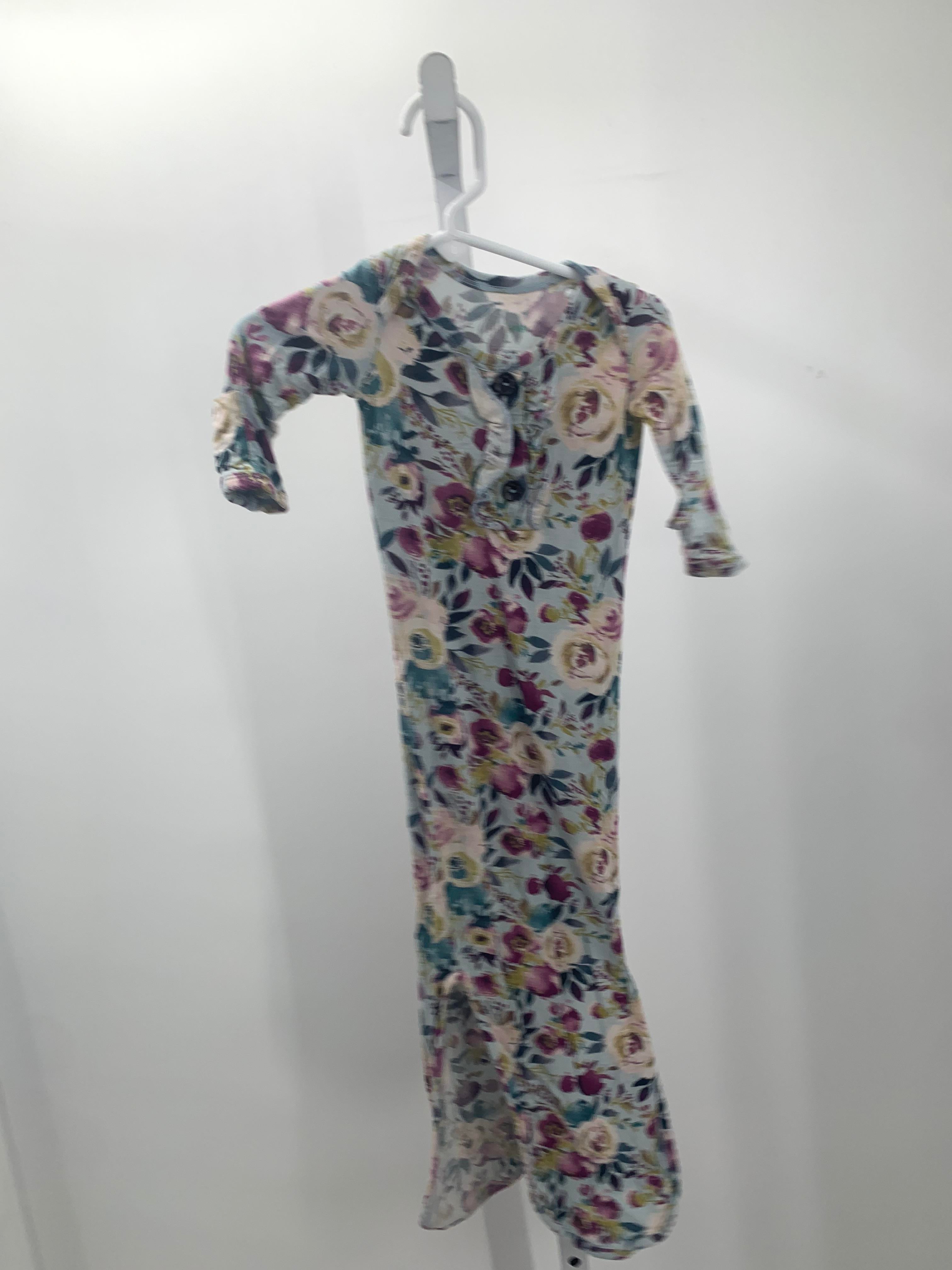 Size Newborn Girls Gown Sleeper