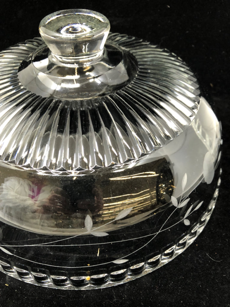 CUT GLASS CAKE DOME W/ETCHED FLOWERS AND RUFFLE EDGE.