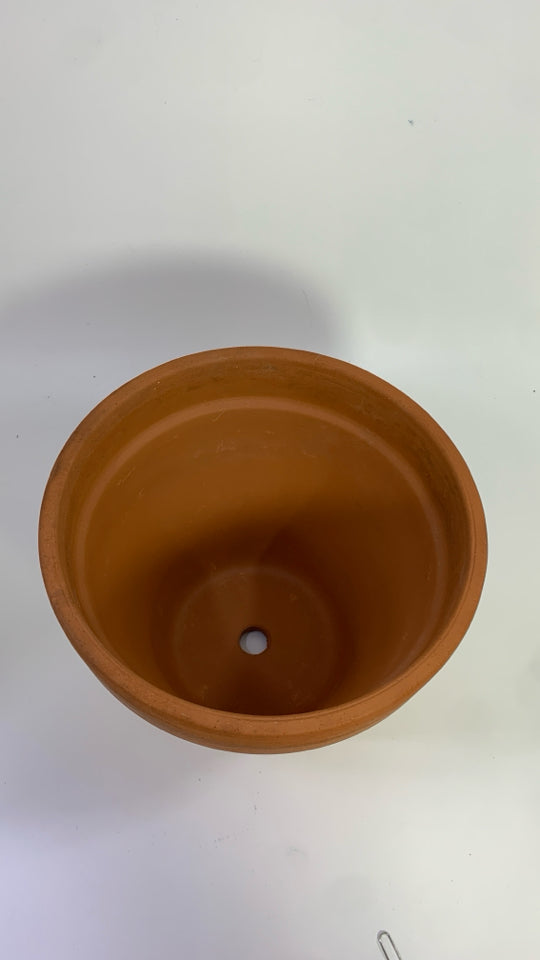 TERRA COTTA PLANTER.