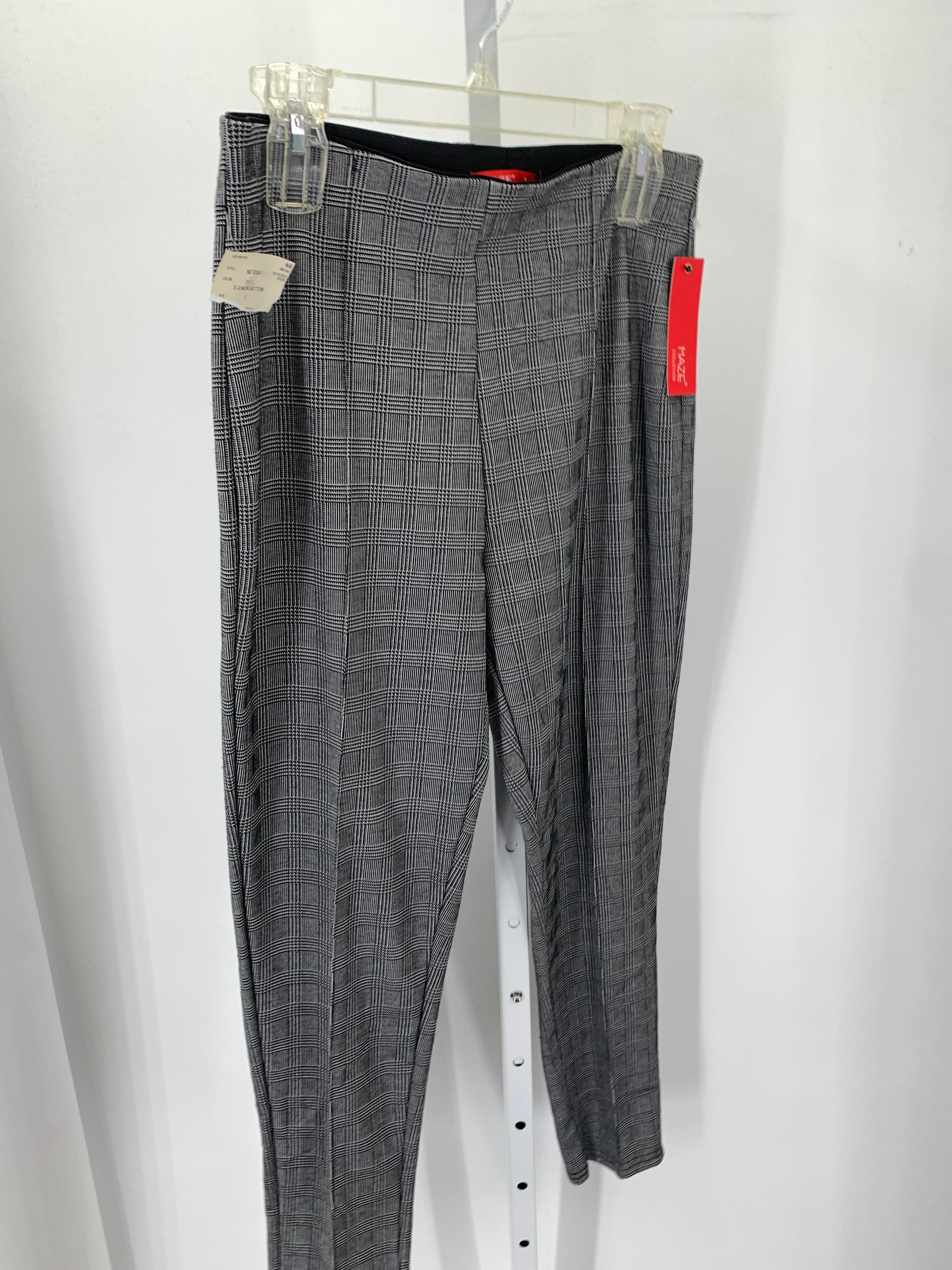 Size Large Juniors Pants