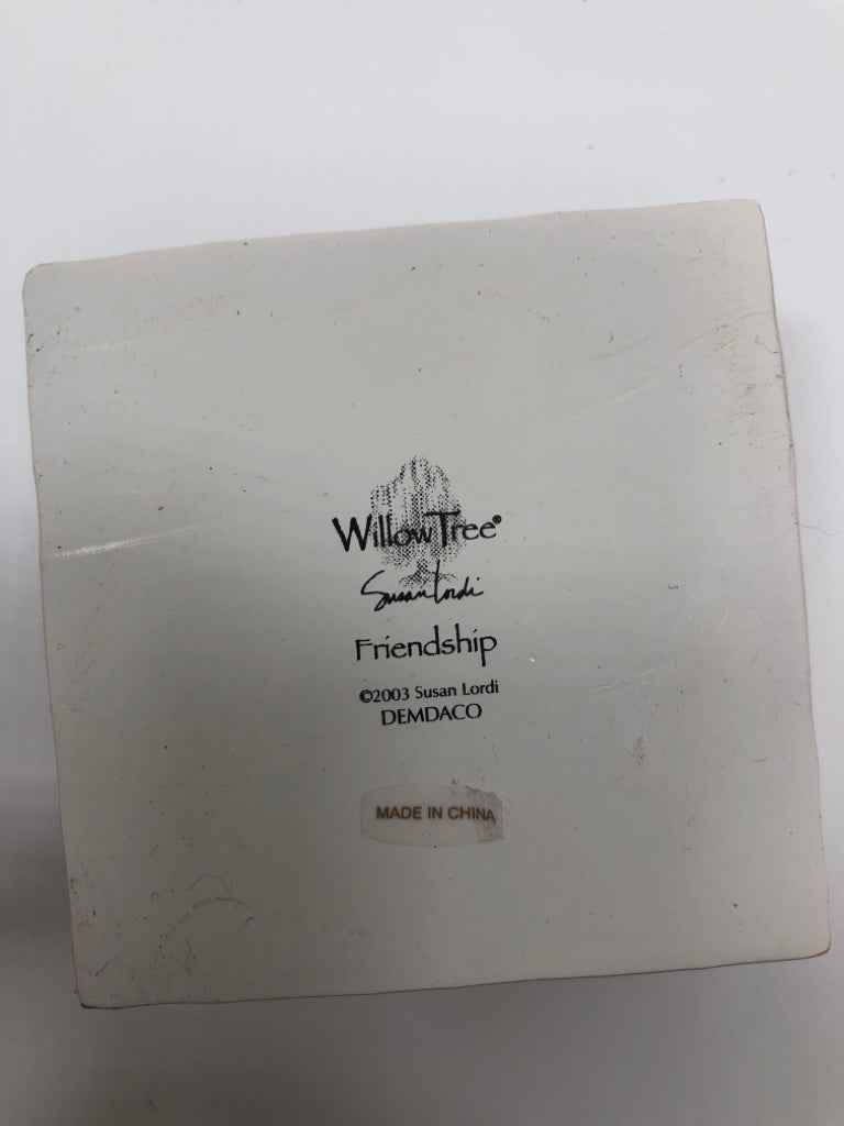 WILLOW TREE FRIENDSHIP BOX.