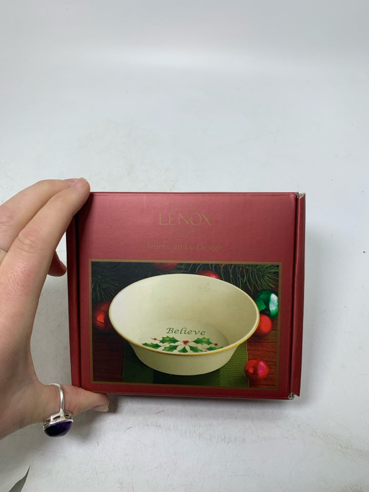 NIB LENOX IVORY HOLIDAY OVAL BELIEVE DISH.